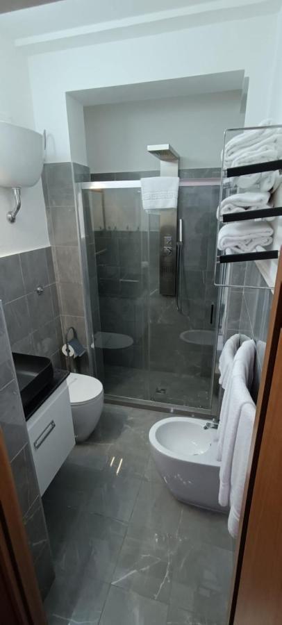 B&B Appartamenti L'Anfora 斯佩隆加 外观 照片