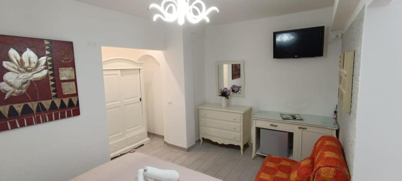 B&B Appartamenti L'Anfora 斯佩隆加 外观 照片