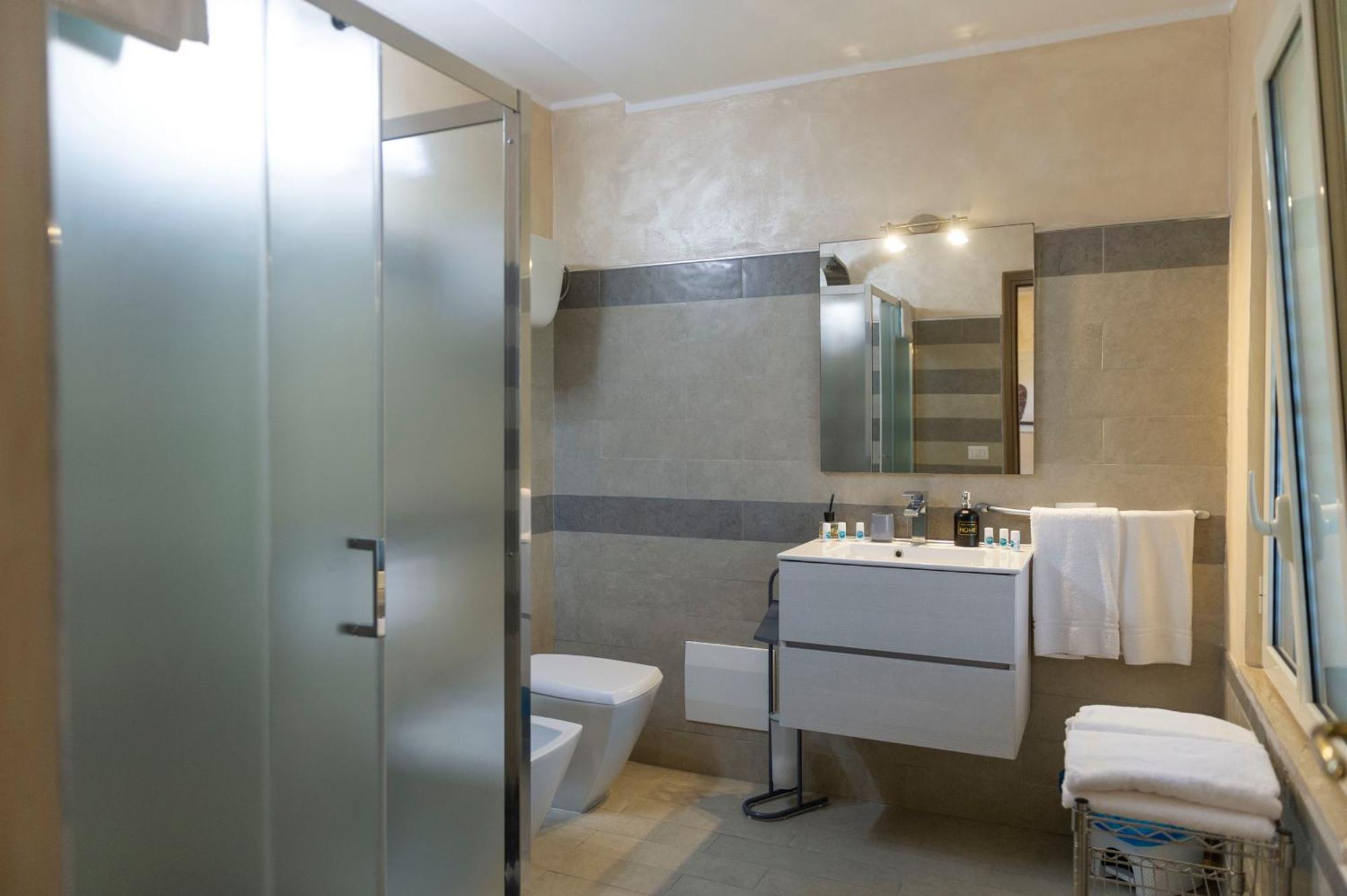 B&B Appartamenti L'Anfora 斯佩隆加 外观 照片