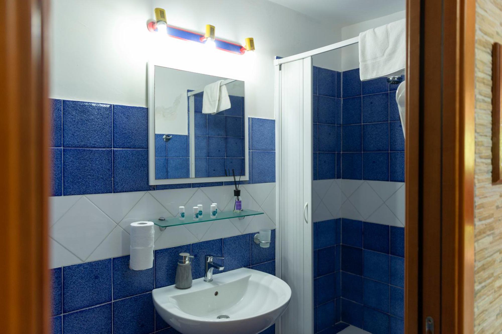 B&B Appartamenti L'Anfora 斯佩隆加 外观 照片