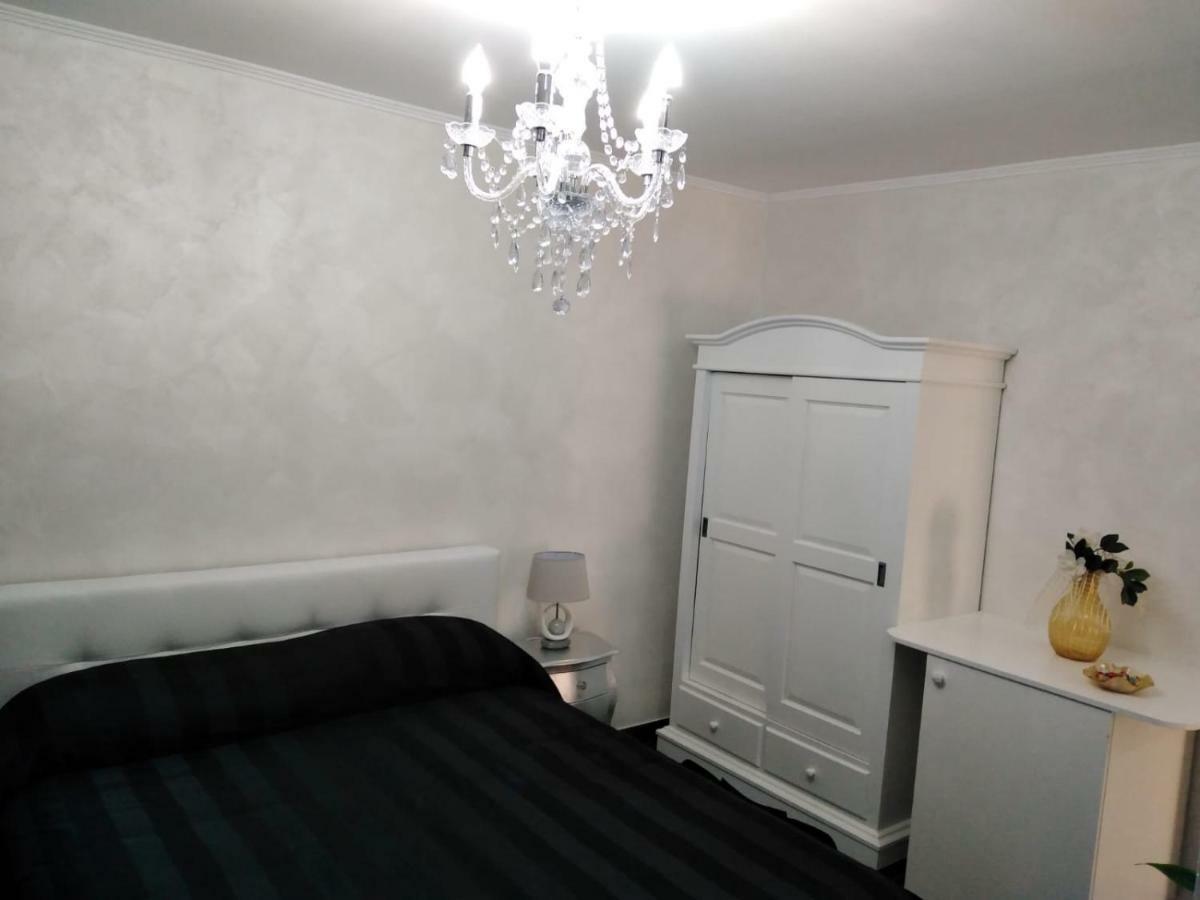 B&B Appartamenti L'Anfora 斯佩隆加 外观 照片